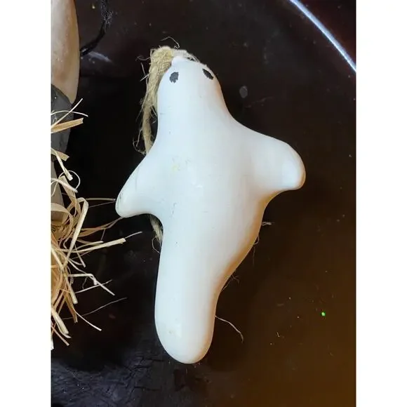 Vintage Folk Art Primitive Hand Made Paper Mache Halloween 3 Set Ornaments - Picture 7 of 9